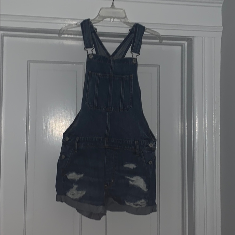 American Eagle Overall Shorts!